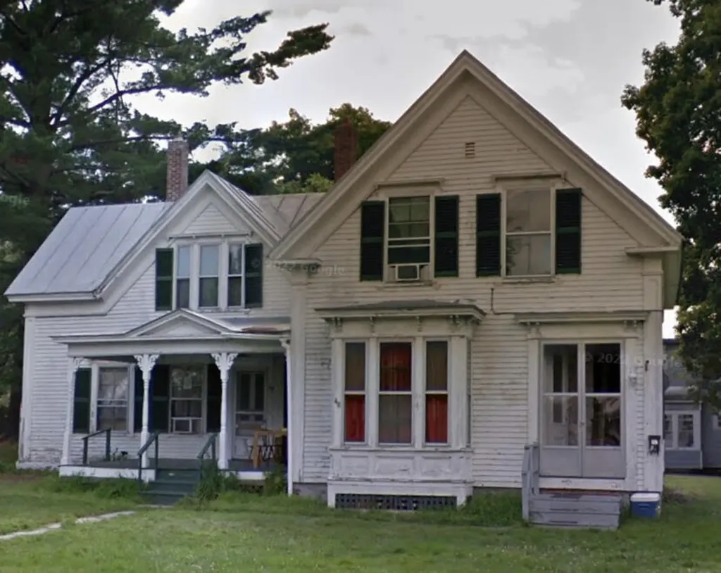 48 Bennett Avenue Skowhegan ME 04976