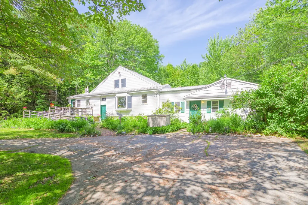491 Norridgewock Road Fairfield ME 04937