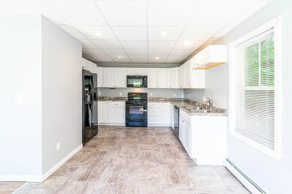 80 Broad Street Auburn ME 04210