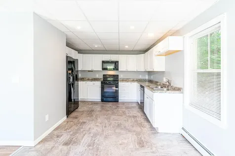 80 Broad Street Auburn ME 04210