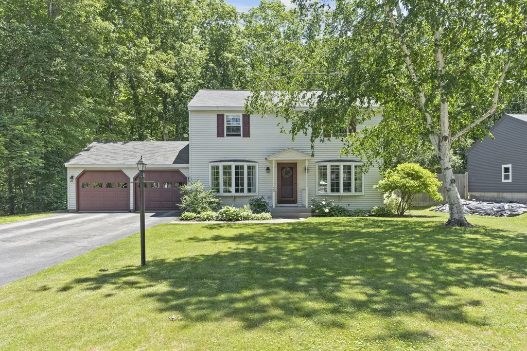 30 Wendy Way Portland ME 04103