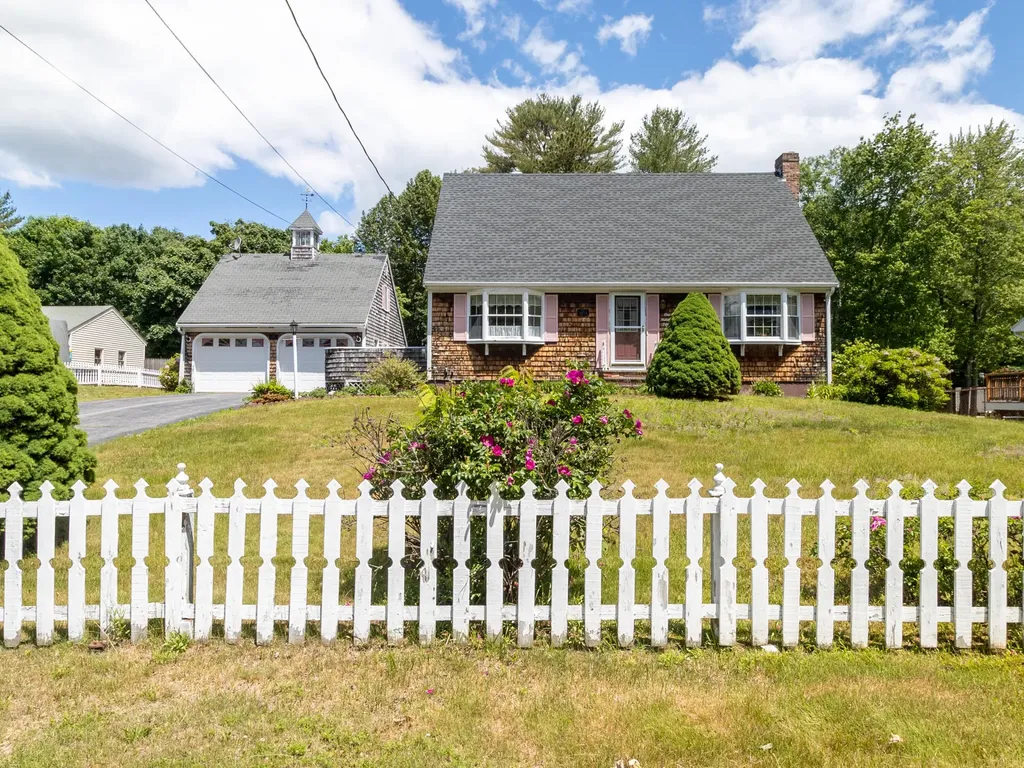 115 Maple Avenue Scarborough ME 04074