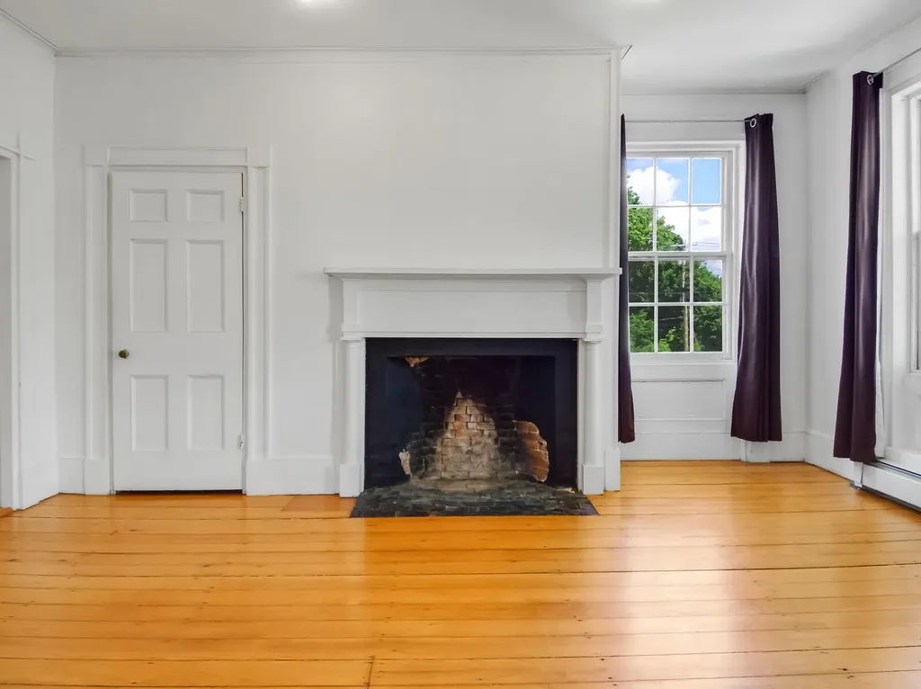 91 Second Street Hallowell ME 04347