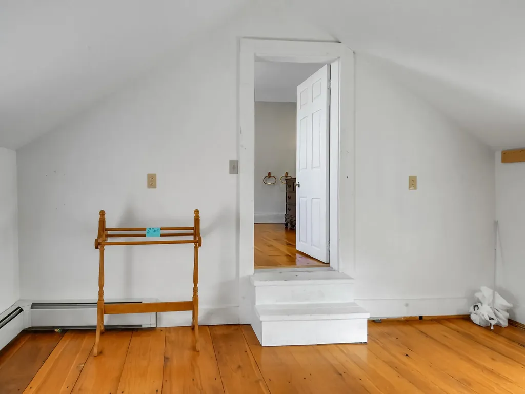 91 Second Street Hallowell ME 04347