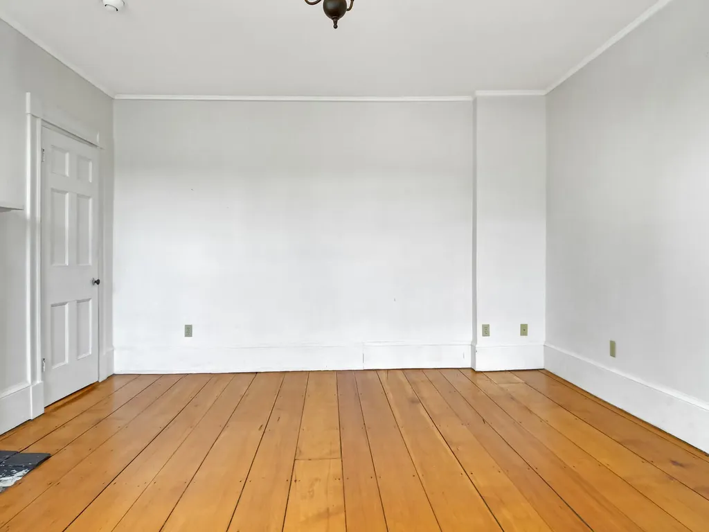 91 Second Street Hallowell ME 04347
