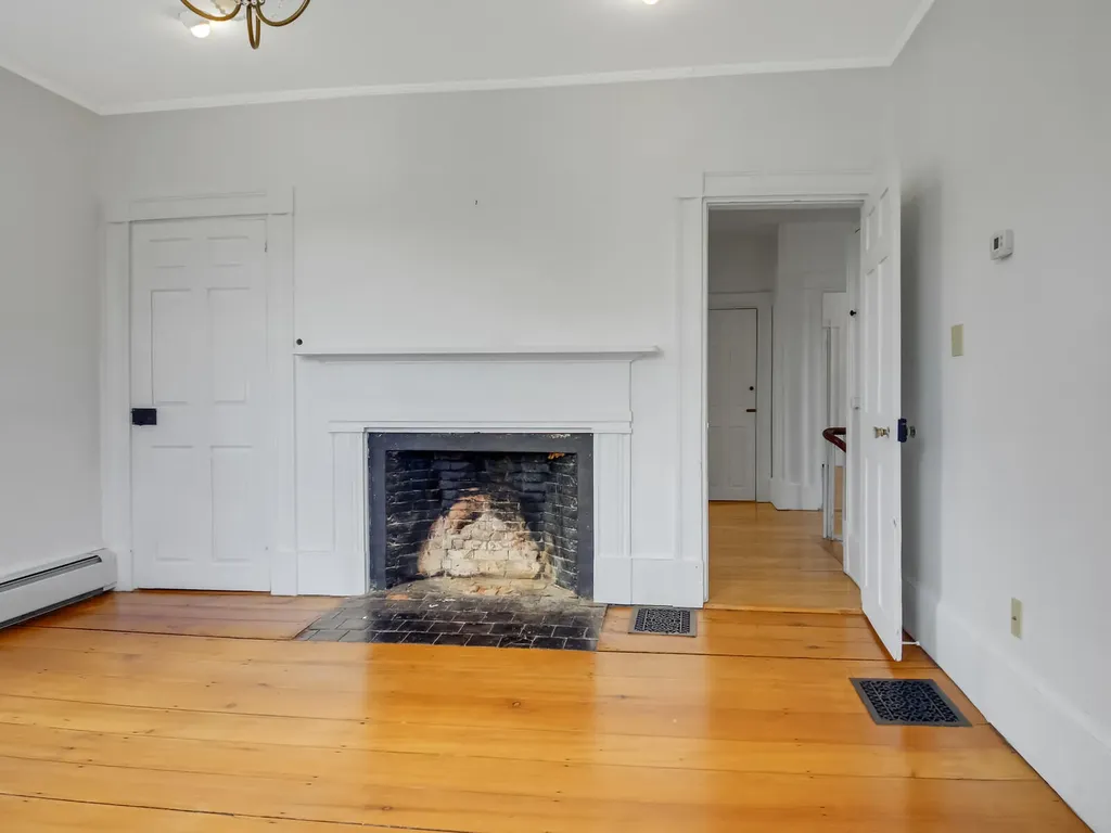 91 Second Street Hallowell ME 04347