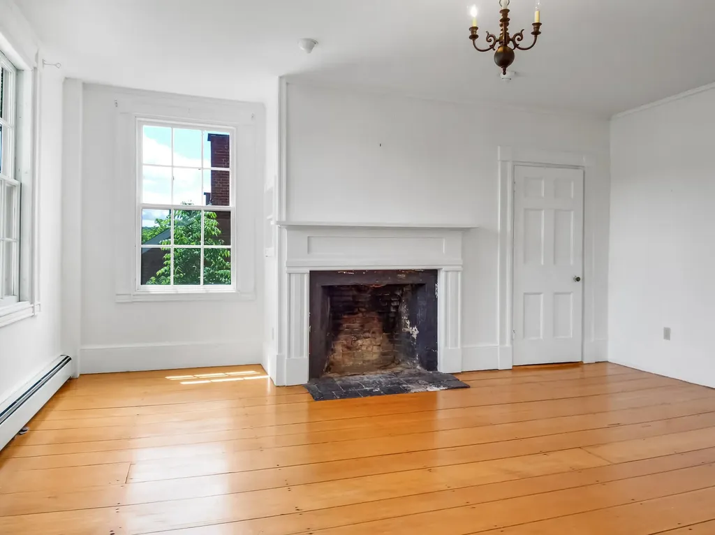 91 Second Street Hallowell ME 04347
