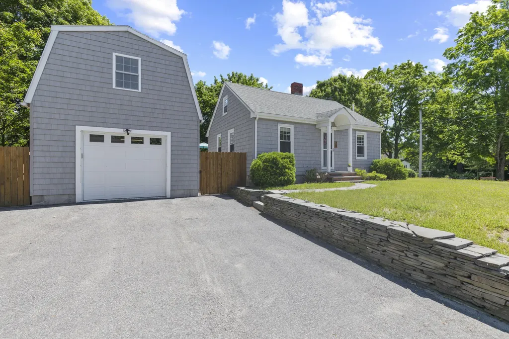 20 Libby Street Scarborough ME 04074