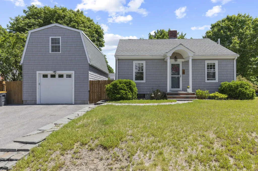 20 Libby Street Scarborough ME 04074