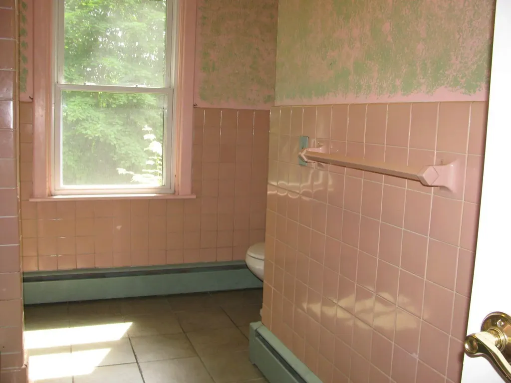 339 Webster Street Lewiston ME 04240