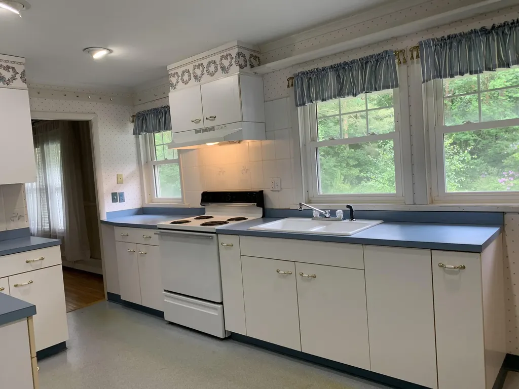 35 Dunning Boulevard Bangor ME 04401