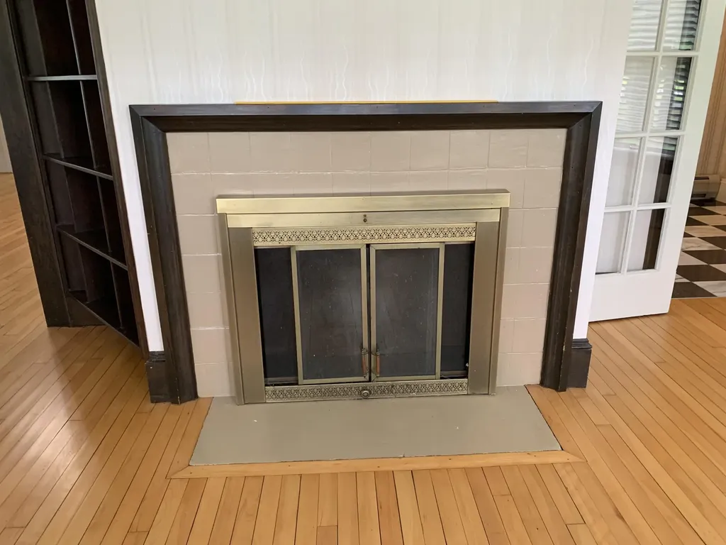 35 Dunning Boulevard Bangor ME 04401
