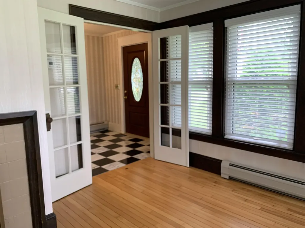 35 Dunning Boulevard Bangor ME 04401