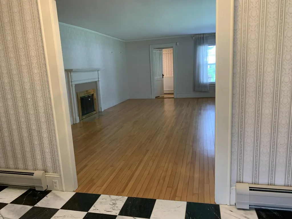 35 Dunning Boulevard Bangor ME 04401