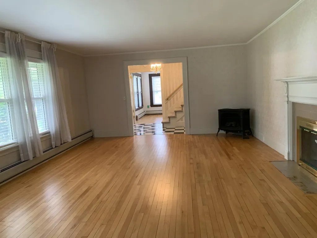 35 Dunning Boulevard Bangor ME 04401