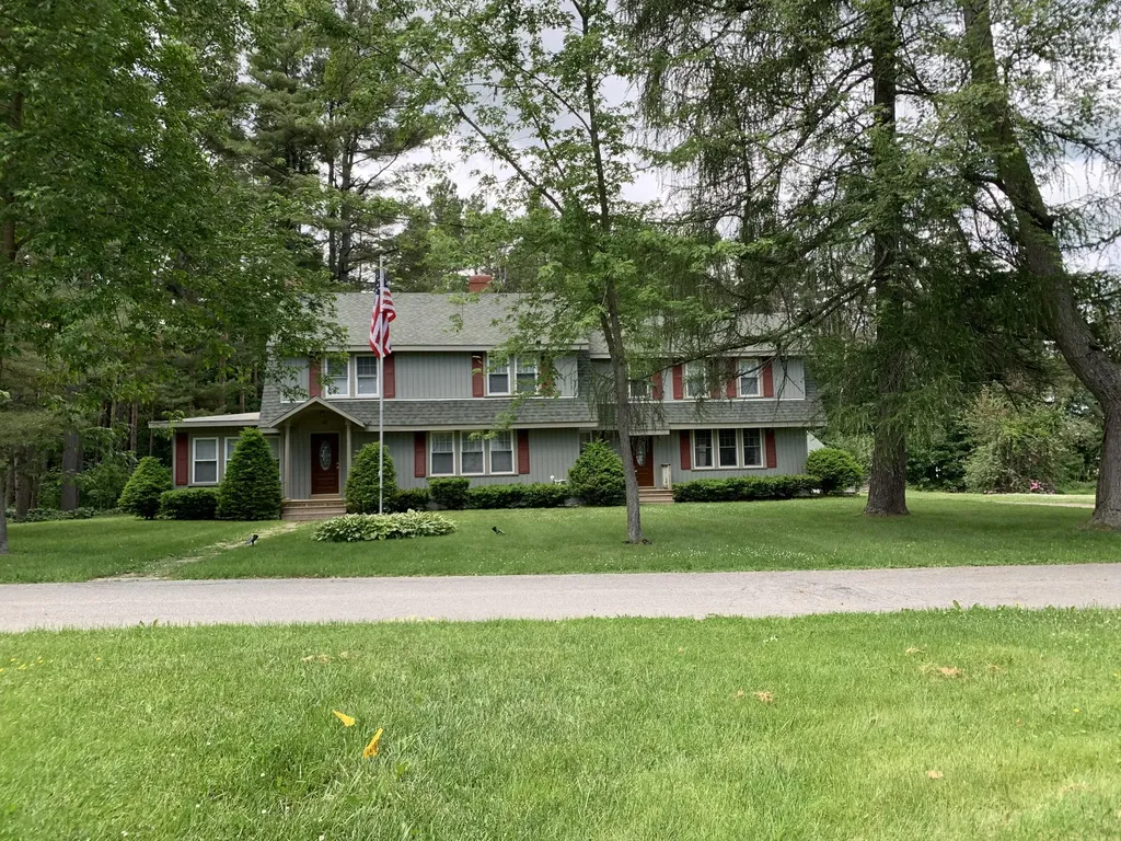 35 Dunning Boulevard Bangor ME 04401