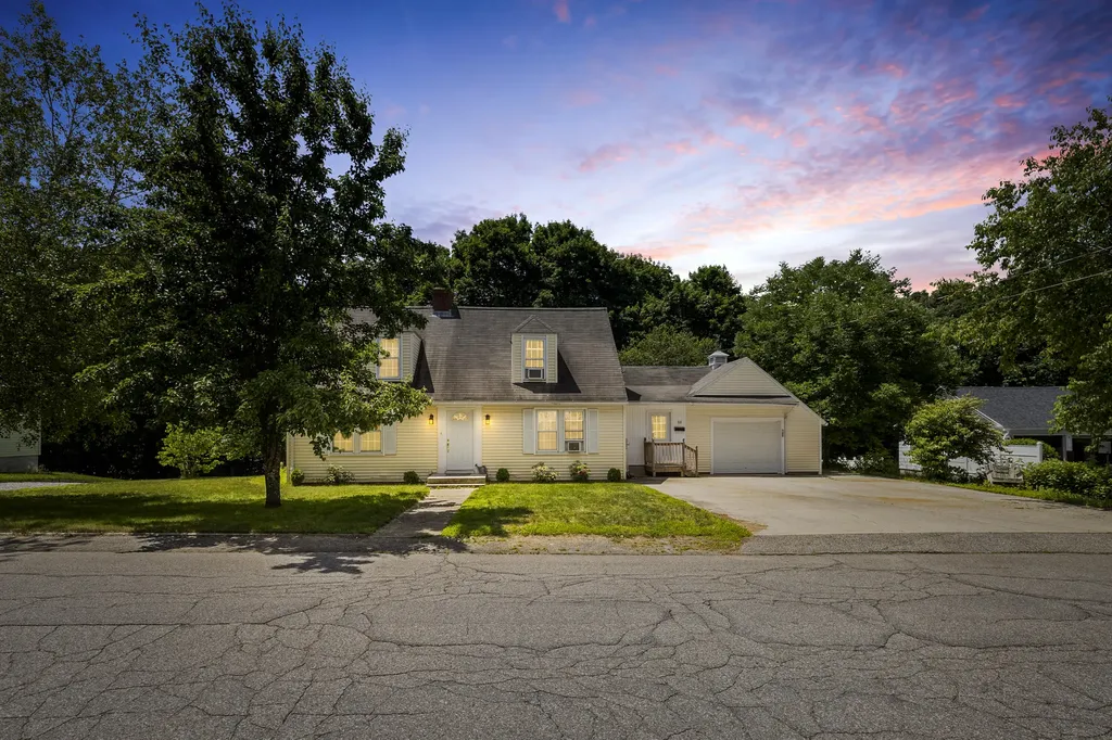 52 June Street Sanford ME 04073