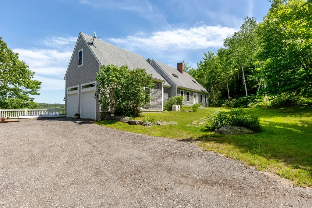 33 Herbert Drive Phippsburg ME 04562
