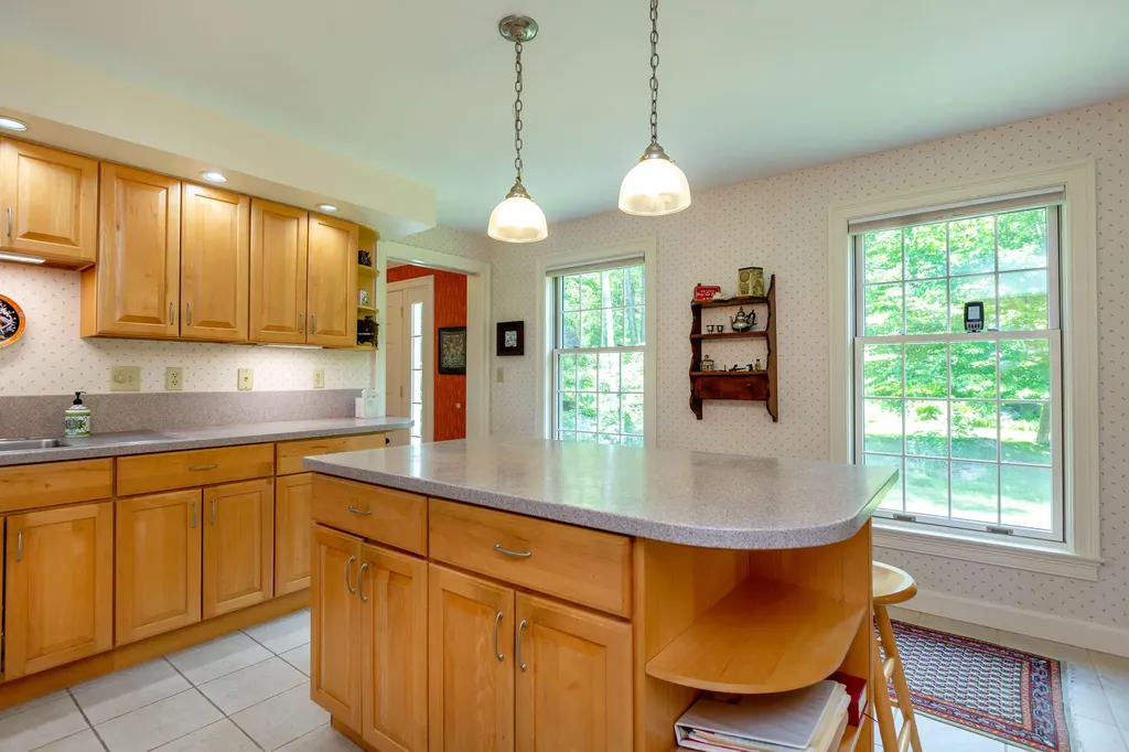 33 Herbert Drive Phippsburg ME 04562