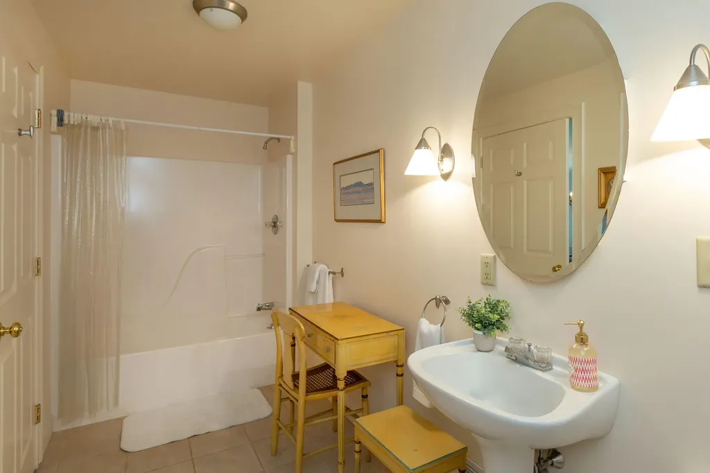 33 Herbert Drive Phippsburg ME 04562