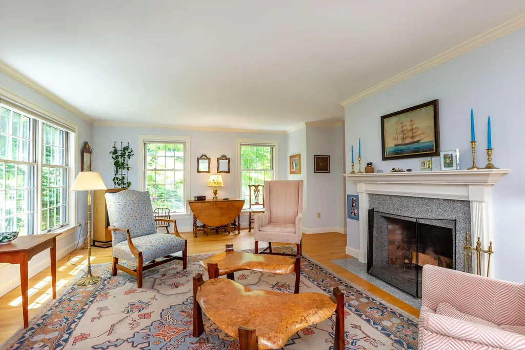 33 Herbert Drive Phippsburg ME 04562