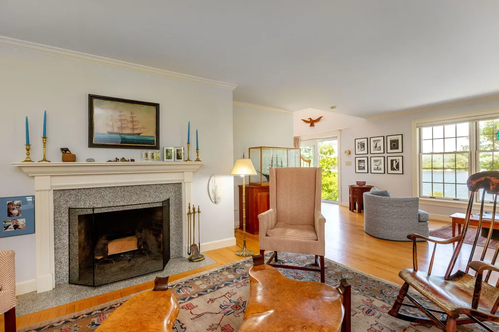 33 Herbert Drive Phippsburg ME 04562