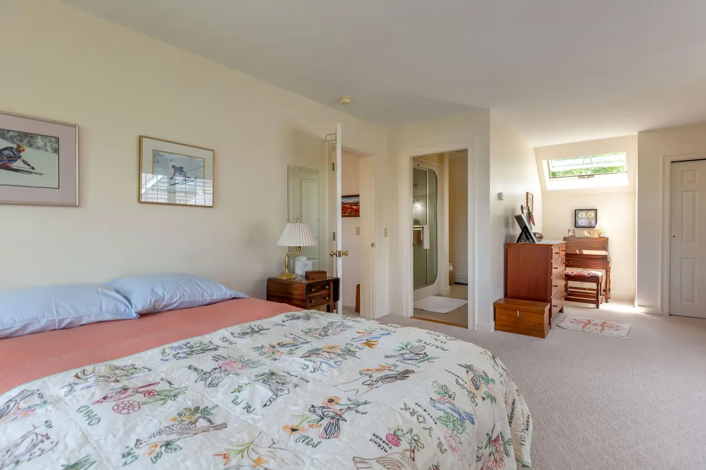 33 Herbert Drive Phippsburg ME 04562