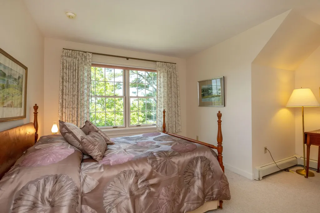33 Herbert Drive Phippsburg ME 04562