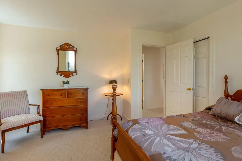 33 Herbert Drive Phippsburg ME 04562