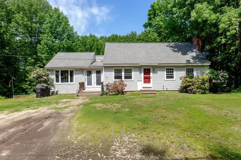 8 Dutton Hill Road Windham ME 04062