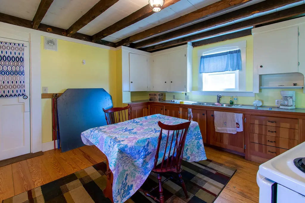 48 Front Street Rockland ME 04841