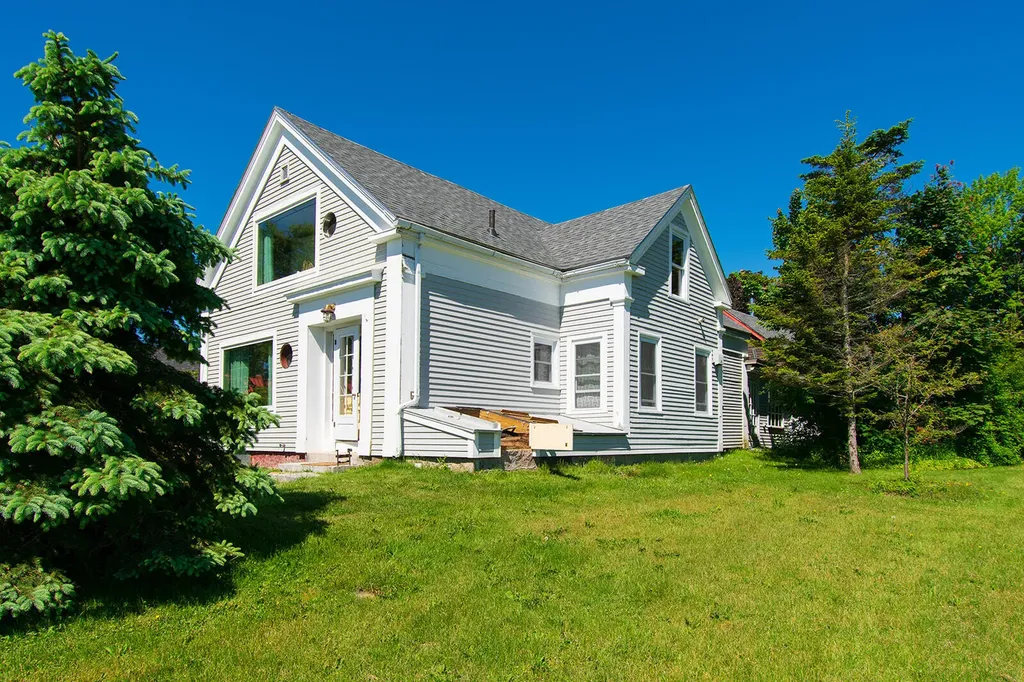 48 Front Street Rockland ME 04841