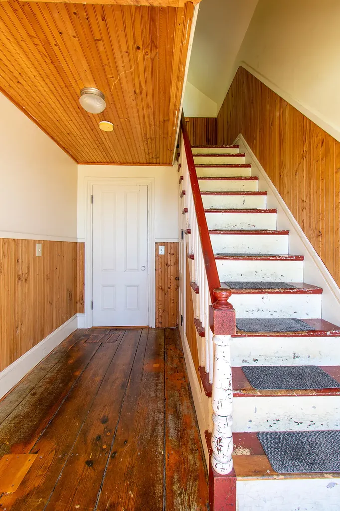 48 Front Street Rockland ME 04841