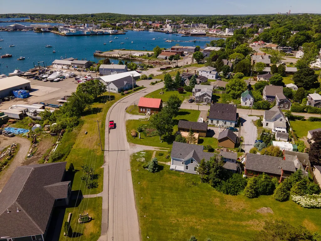48 Front Street Rockland ME 04841