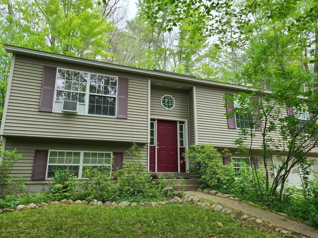 14 Maple Street Fryeburg ME 04037