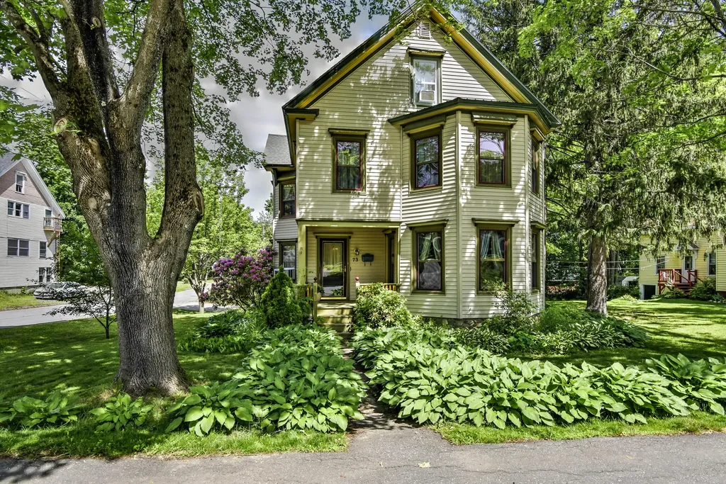 73 Central Street Gardiner ME 04345
