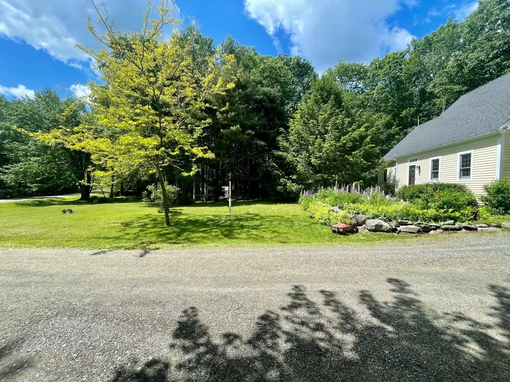 58 Headgate Road Damariscotta ME 04543