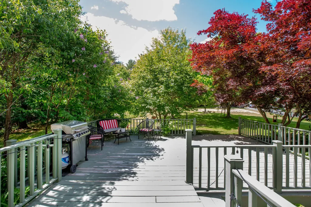 68 Willow Lane Wiscasset ME 04578