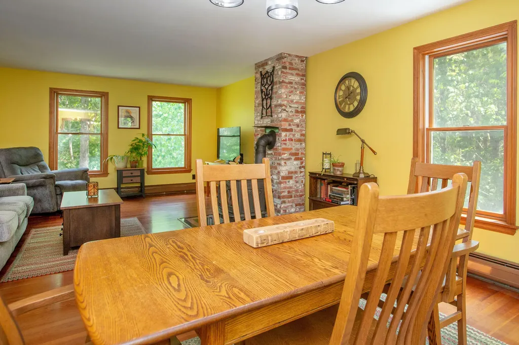 68 Willow Lane Wiscasset ME 04578
