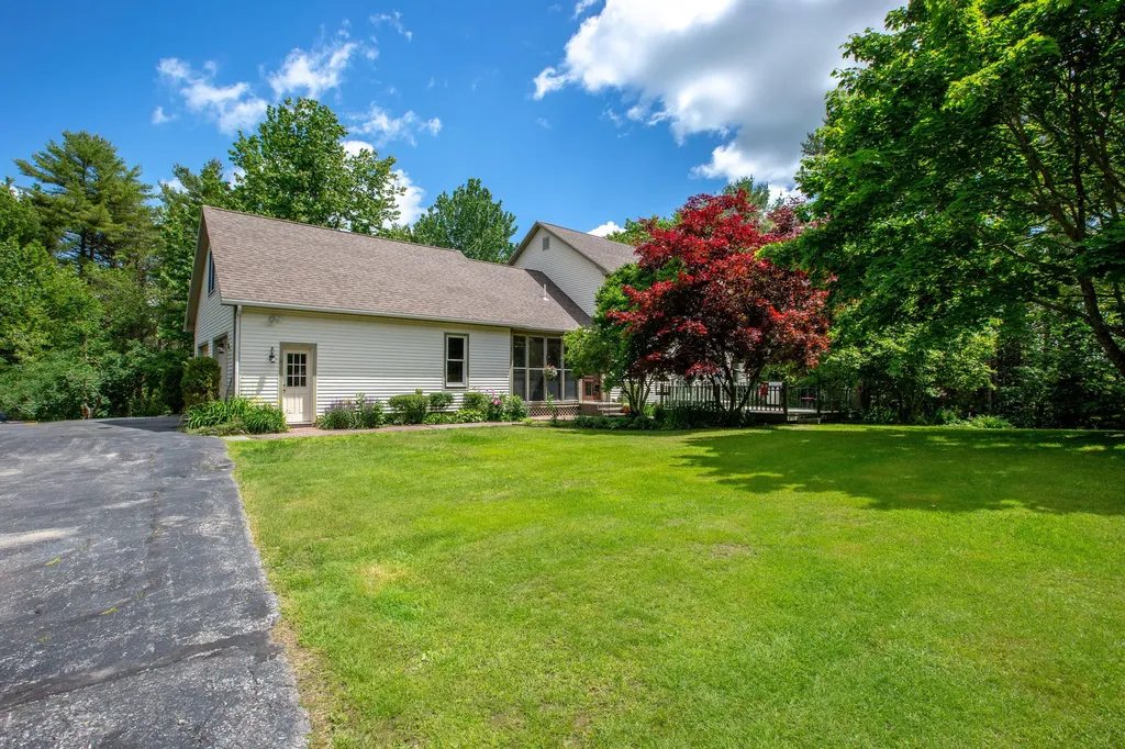 68 Willow Lane Wiscasset ME 04578