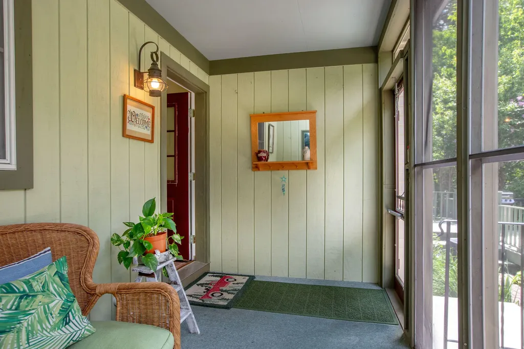 68 Willow Lane Wiscasset ME 04578
