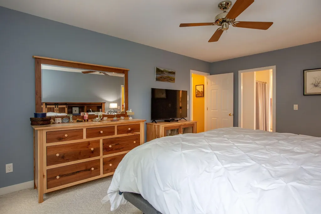 68 Willow Lane Wiscasset ME 04578