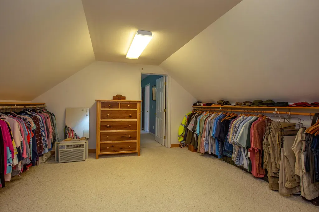 68 Willow Lane Wiscasset ME 04578