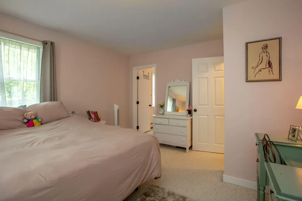68 Willow Lane Wiscasset ME 04578