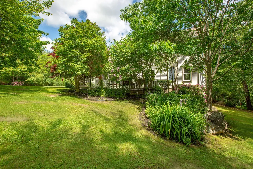 68 Willow Lane Wiscasset ME 04578