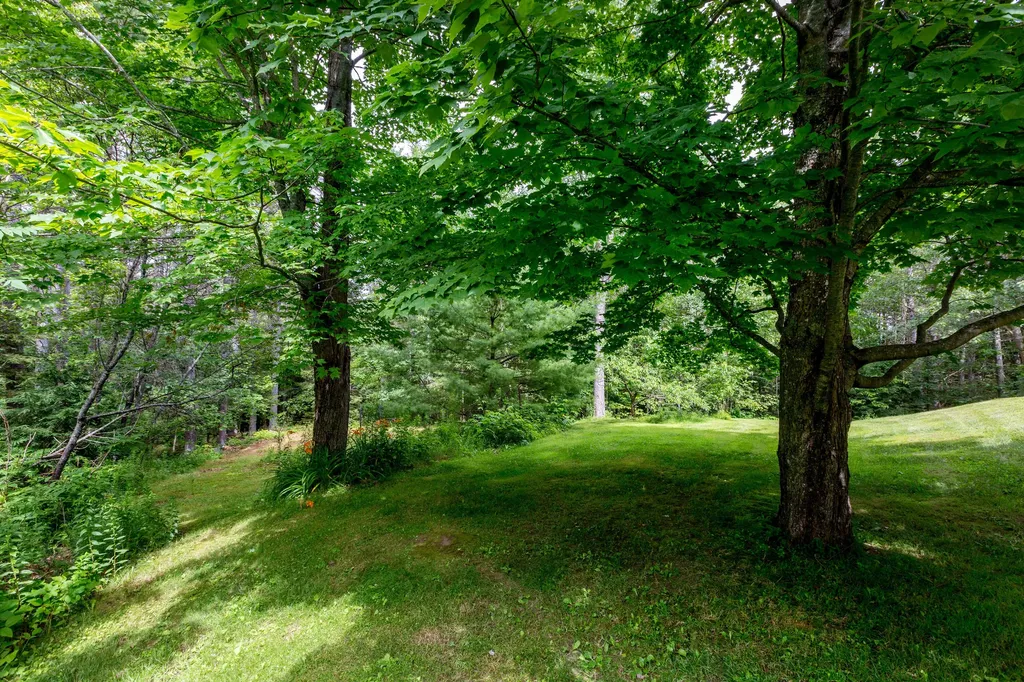 68 Willow Lane Wiscasset ME 04578
