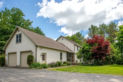 68 Willow Lane Wiscasset ME 04578