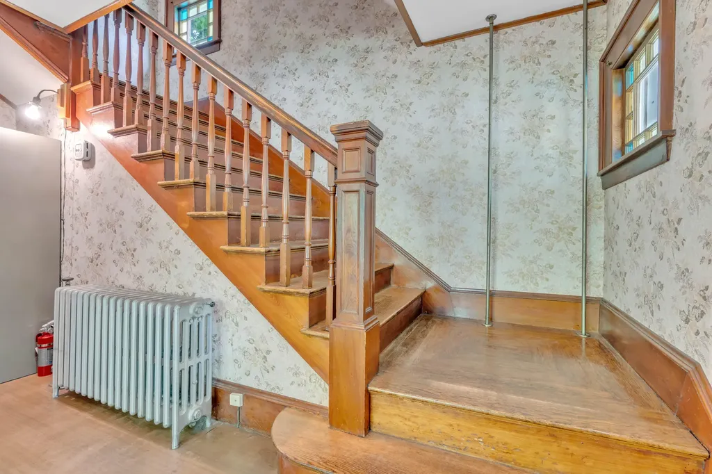 85 South Street Gorham ME 04038