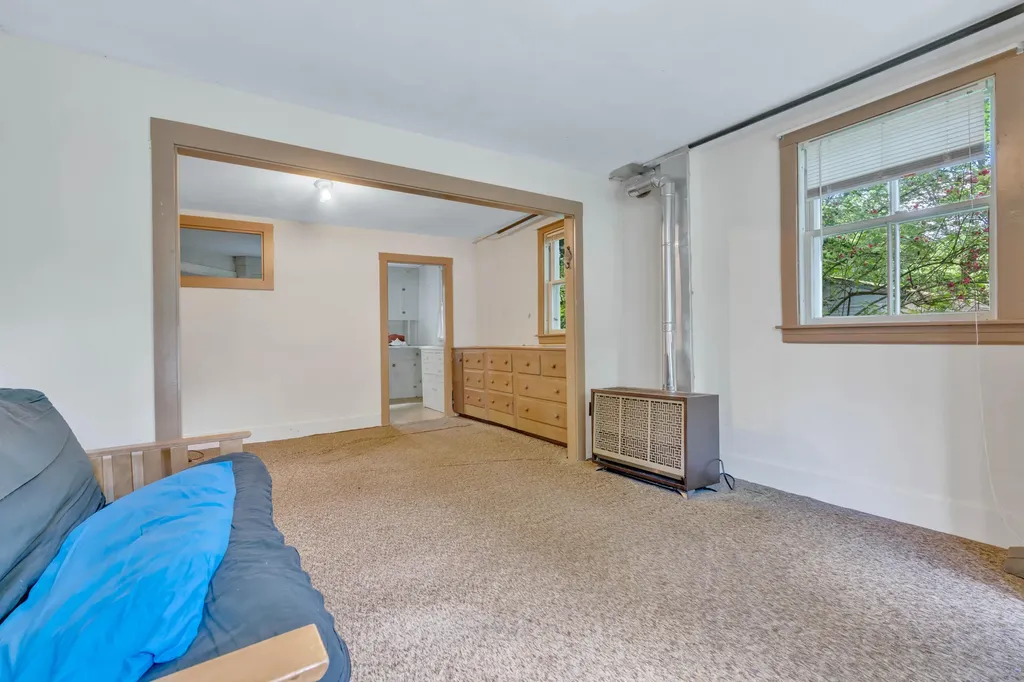 85 South Street Gorham ME 04038