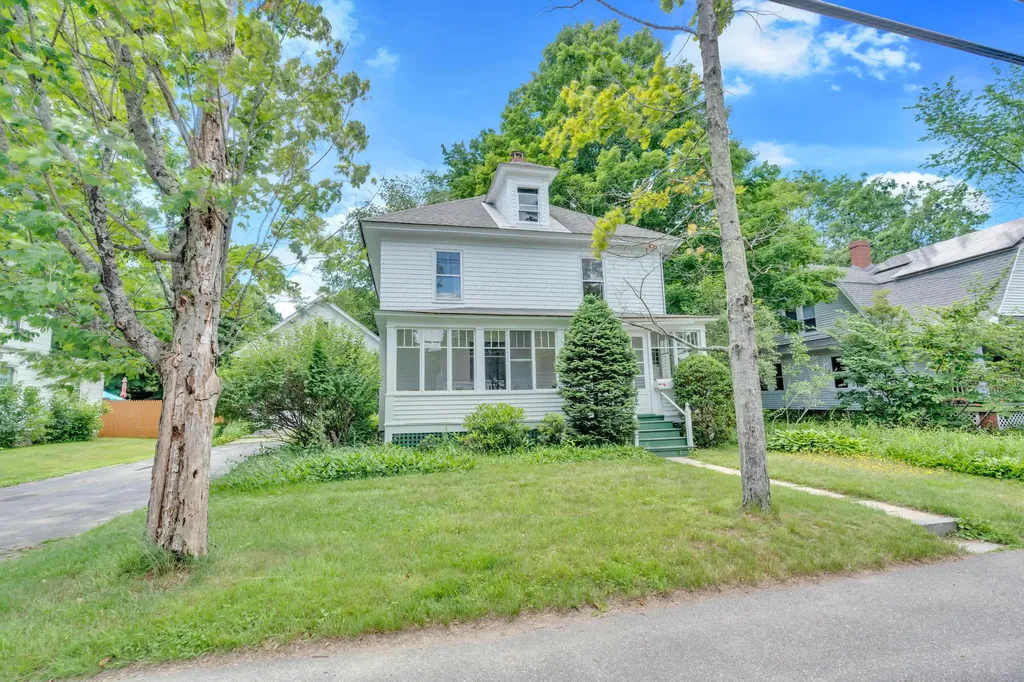 85 South Street Gorham ME 04038